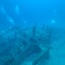 Cargar imagen en el visor de la galería, Buzos Certificados