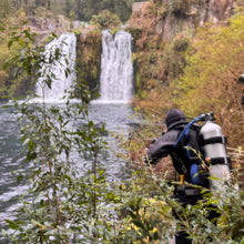 Cargar imagen en el visor de la galería, Buzos certificados.
